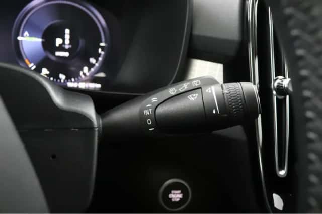 Volvo XC40 (2022) thumbnail 22