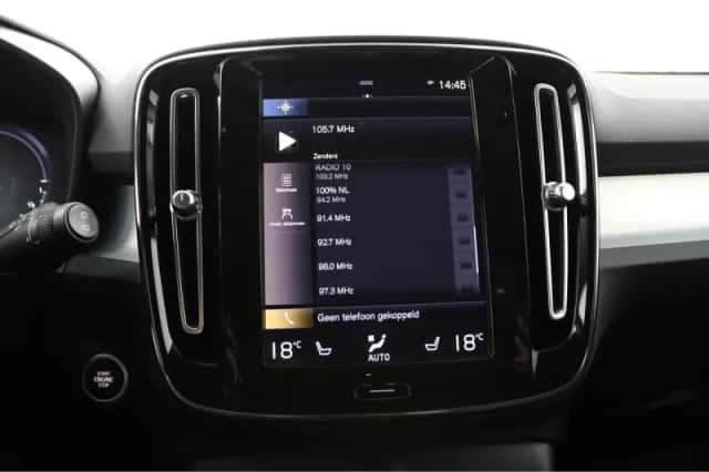 Volvo XC40 (2022) thumbnail 35