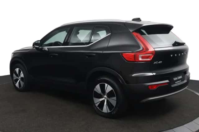 Volvo XC40 (2022) thumbnail 38