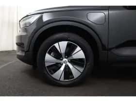 Volvo XC40 (2022) thumbnail 9