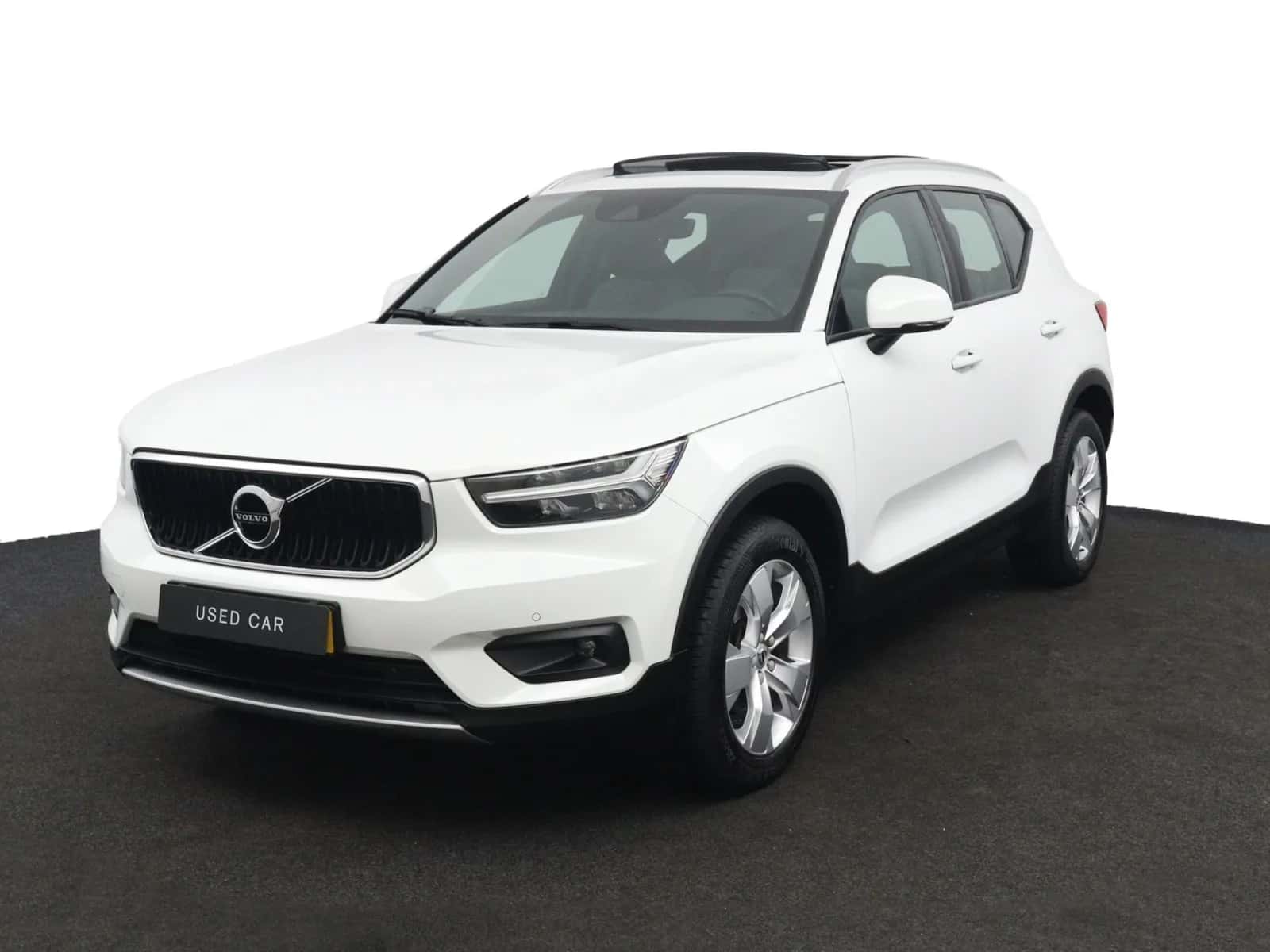 Volvo XC40 (2021) — foto 1