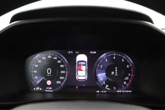 Volvo XC40 (2021) thumbnail 19