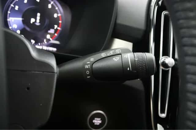 Volvo XC40 (2021) thumbnail 30