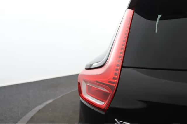 Volvo XC40 (2022) thumbnail 39