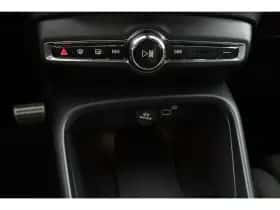 Volvo XC40 (2022) thumbnail 43