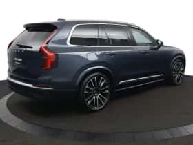 Volvo XC90 (2025) thumbnail 3