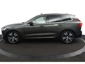Volvo XC60 (2018) thumbnail 2
