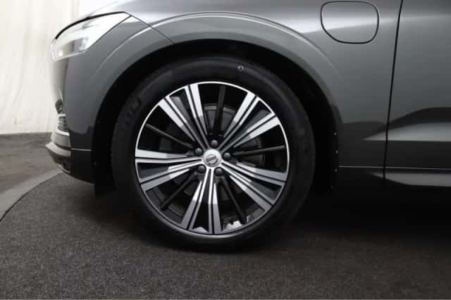Volvo XC60 (2018) thumbnail 13
