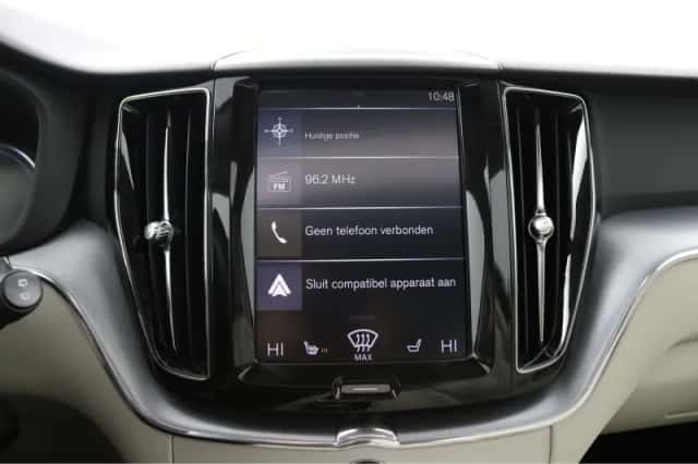 Volvo XC60 (2018) thumbnail 27