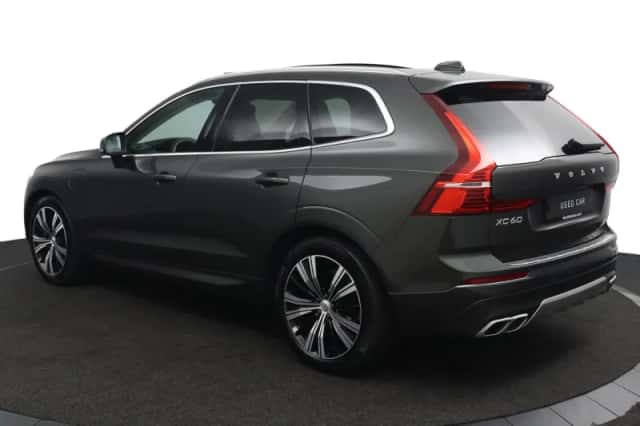 Volvo XC60 (2018) thumbnail 4