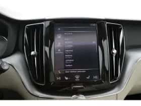 Volvo XC60 (2018) thumbnail 32