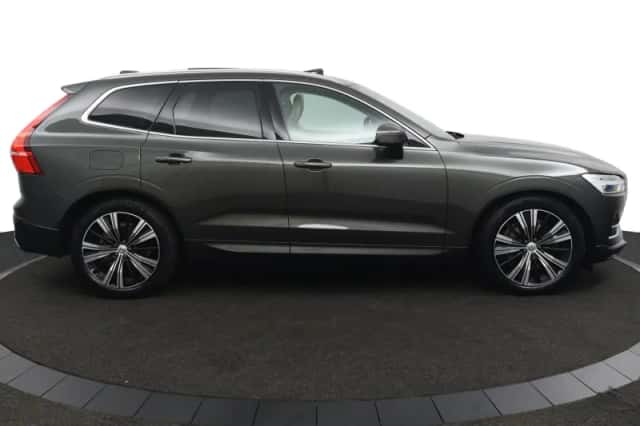 Volvo XC60 (2018) thumbnail 35