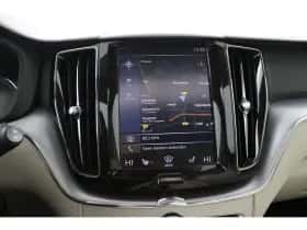 Volvo XC60 (2018) thumbnail 5