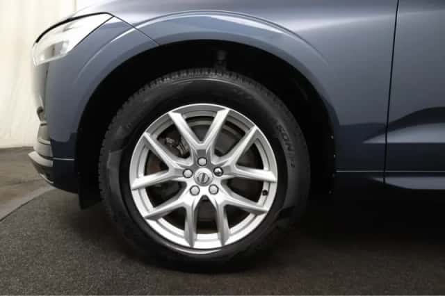 Volvo XC60 (2020) thumbnail 12