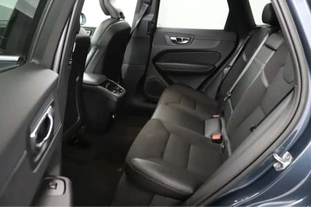 Volvo XC60 (2020) thumbnail 13