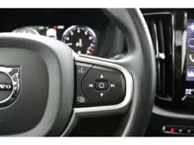 Volvo XC60 (2020) thumbnail 17