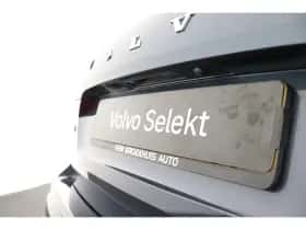 Volvo XC60 (2020) thumbnail 19