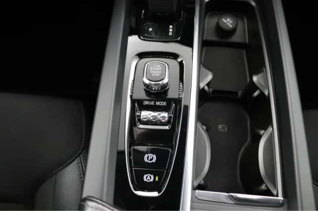 Volvo XC60 (2020) thumbnail 37