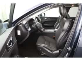 Volvo XC60 (2020) thumbnail 6