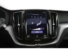 Volvo XC60 (2020) thumbnail 8