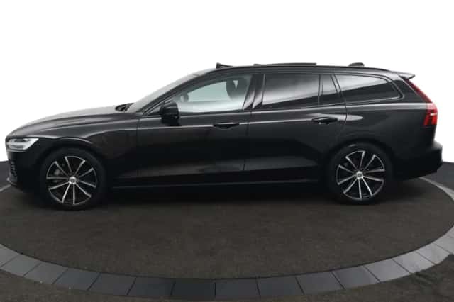 Volvo V60 (2024) thumbnail 2