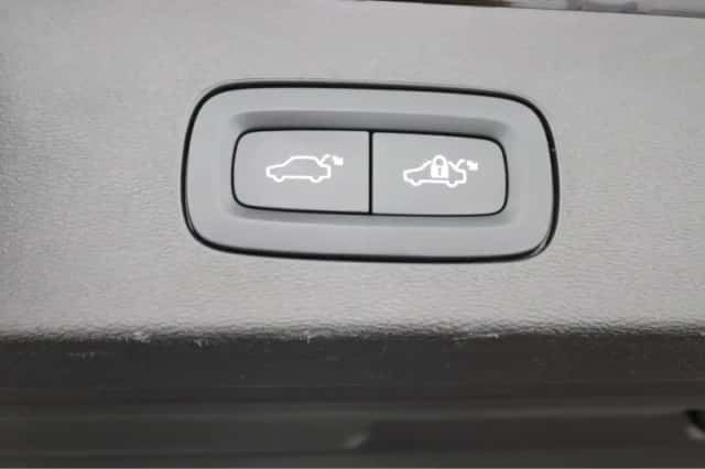 Volvo V60 (2024) thumbnail 16