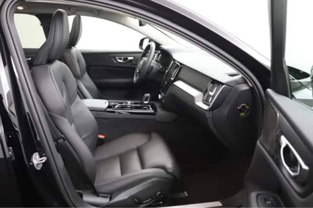 Volvo V60 (2024) thumbnail 26