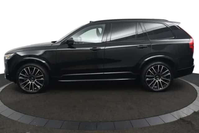 Volvo XC90 (2026) thumbnail 3