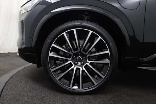 Volvo XC90 (2026) thumbnail 32