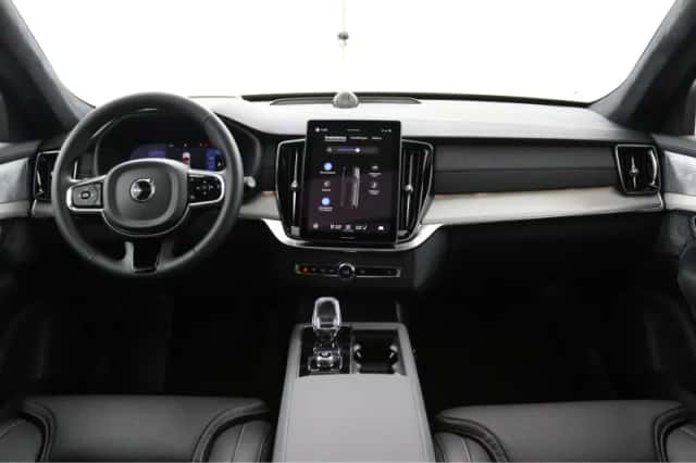 Volvo XC90 (2026) thumbnail 5