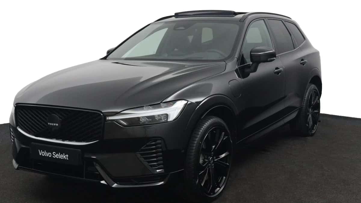 Volvo XC60 (2026) — foto 1