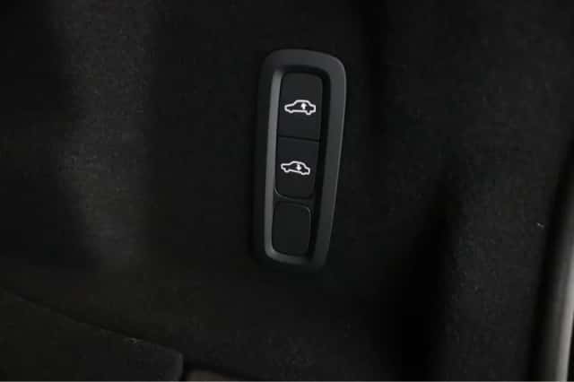 Volvo XC60 (2026) thumbnail 15