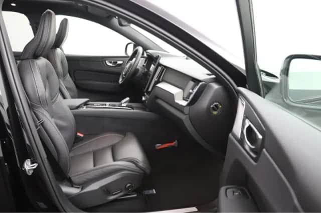 Volvo XC60 (2026) thumbnail 24