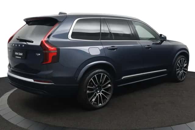 Volvo XC90 (2026) thumbnail 2