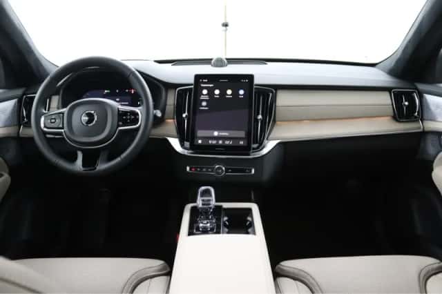 Volvo XC90 (2026) thumbnail 6