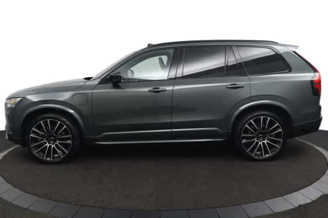 Volvo XC90 (2026) thumbnail 2