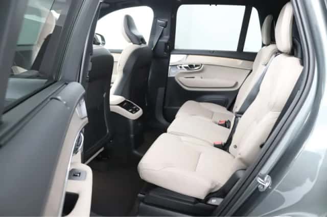 Volvo XC90 (2026) thumbnail 12