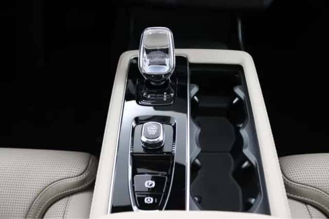 Volvo XC90 (2026) thumbnail 33