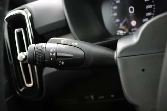 Volvo XC40 (2023) thumbnail 27