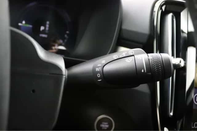 Volvo XC40 (2023) thumbnail 28