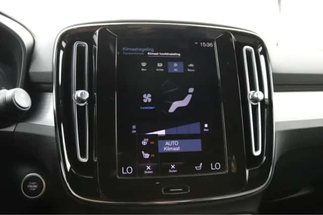 Volvo XC40 (2023) thumbnail 36