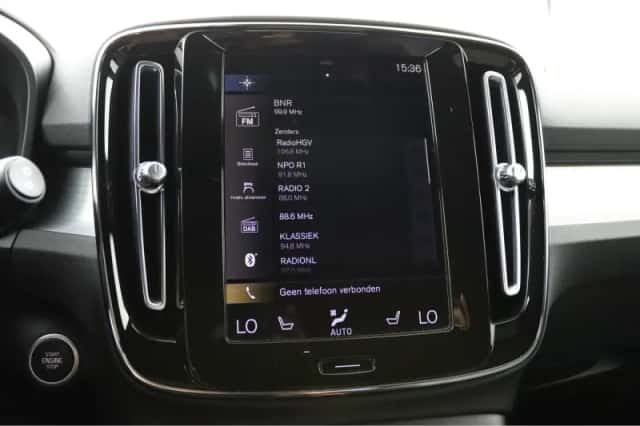 Volvo XC40 (2023) thumbnail 40