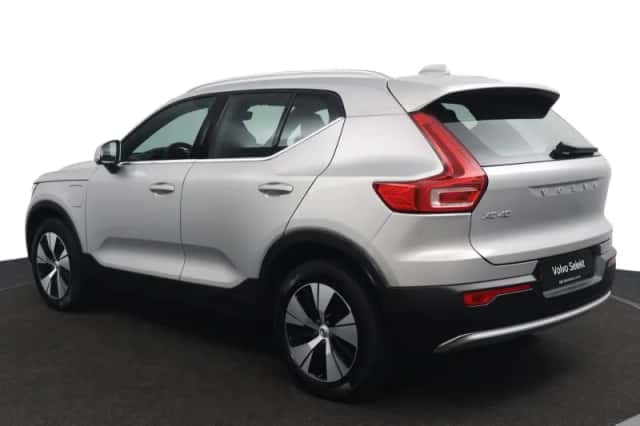 Volvo XC40 (2023) thumbnail 43