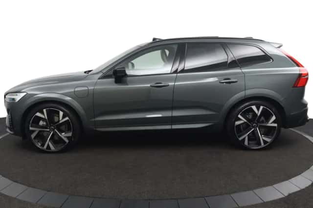 Volvo XC60 (2026) thumbnail 2
