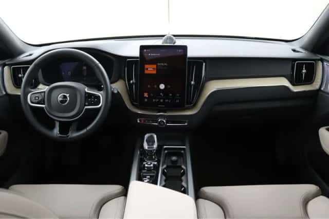 Volvo XC60 (2026) thumbnail 4