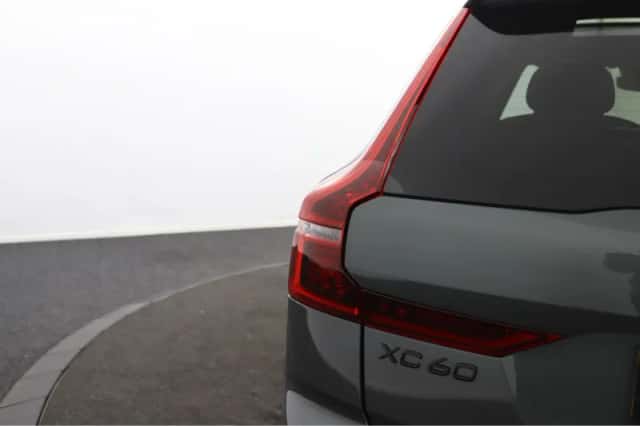 Volvo XC60 (2026) thumbnail 38