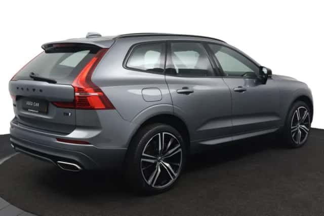 Volvo XC60 (2020) thumbnail 3