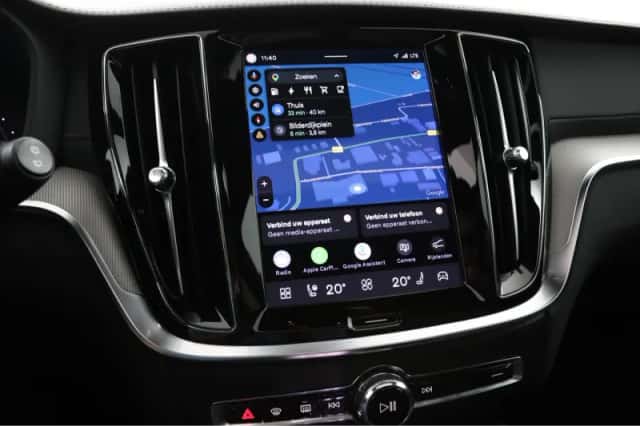 Volvo V60 (2024) thumbnail 5