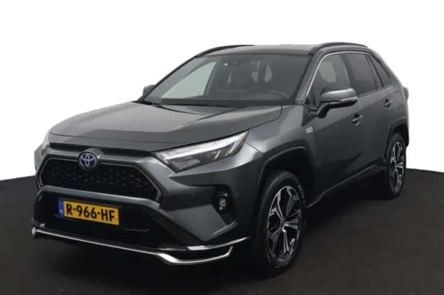Toyota RAV4 (2022) thumbnail 1