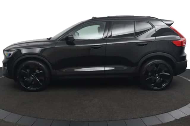 Volvo EX40 (2026) thumbnail 2